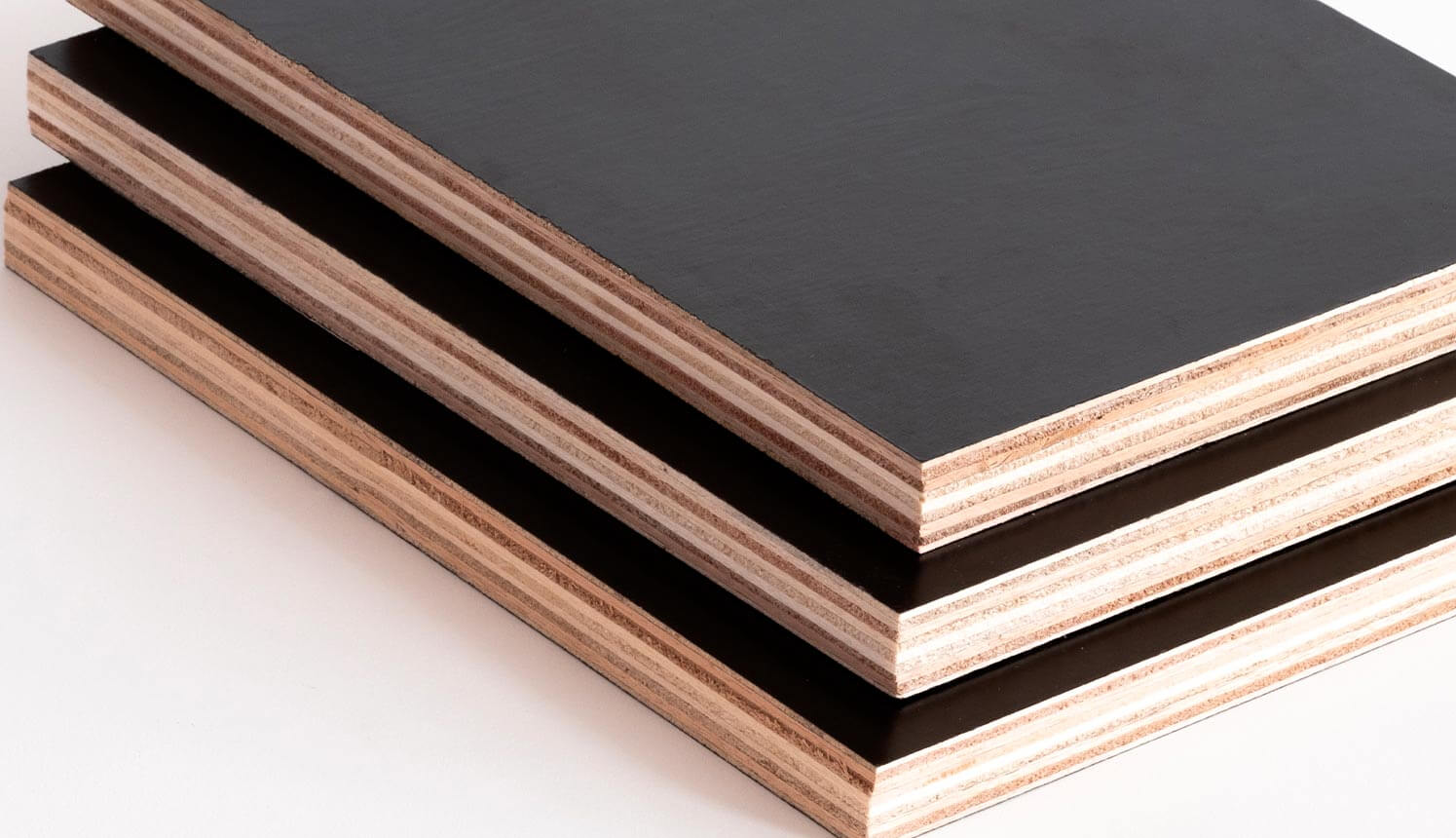 Contreplaqué filmé quality Contreplaqué filmé quality pour coffrage traité WBP extérieur